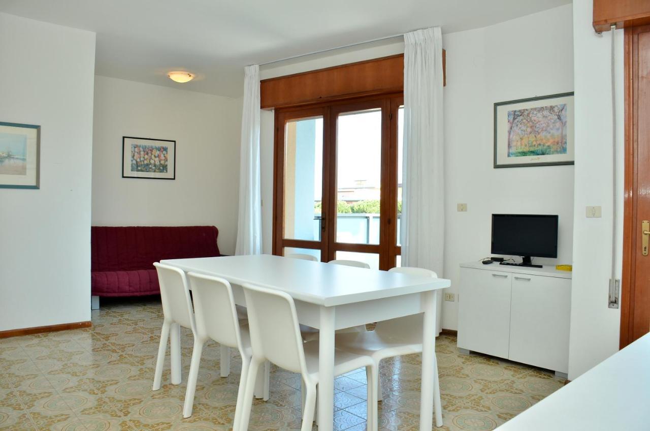 Appartement Altan à Bibione Extérieur photo